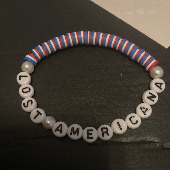 MGK Machine Gun Kelly Lost Americana Bracelet - Picture 1 of 1